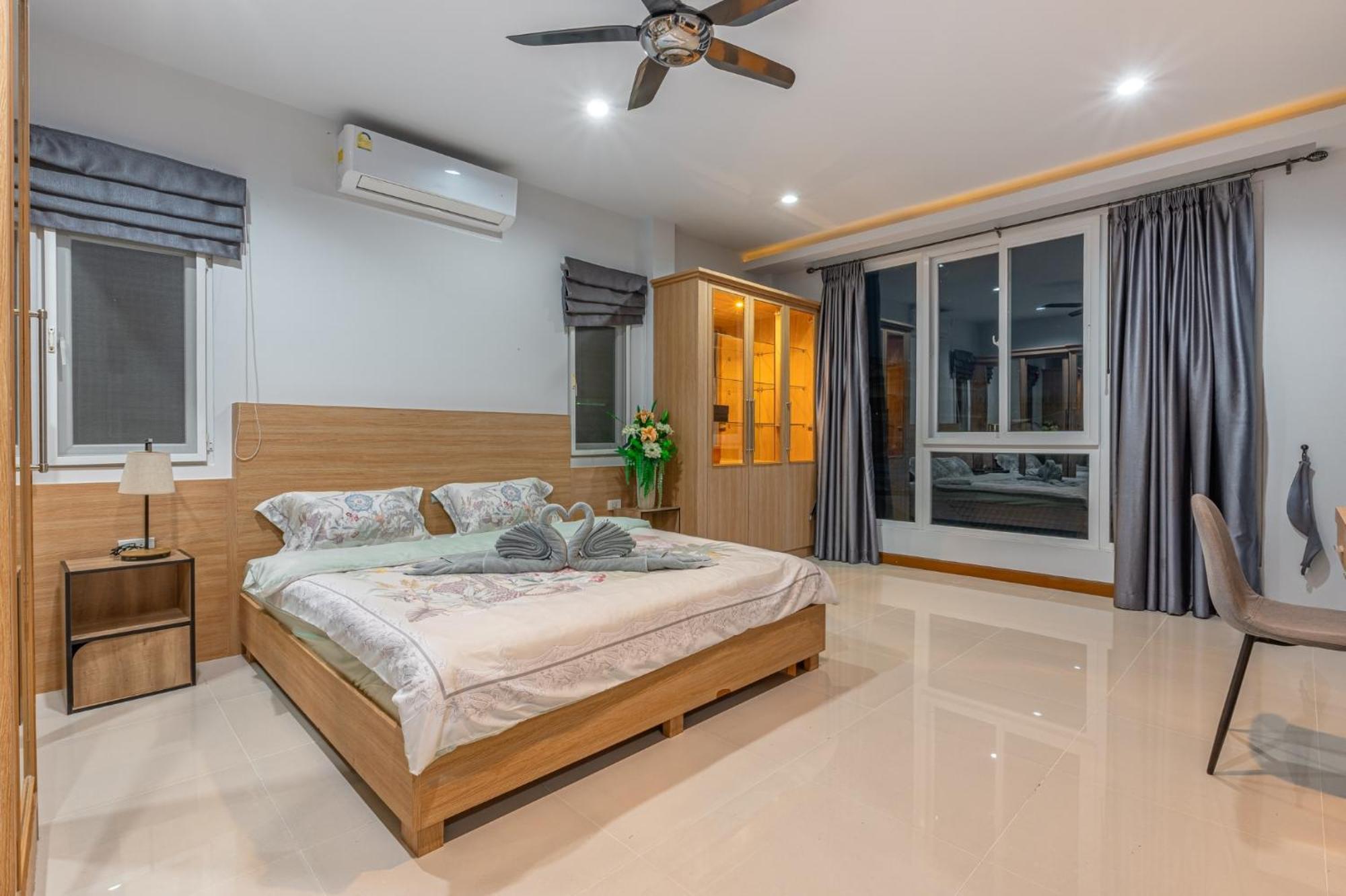 Villa Sunflower Pool Pattya