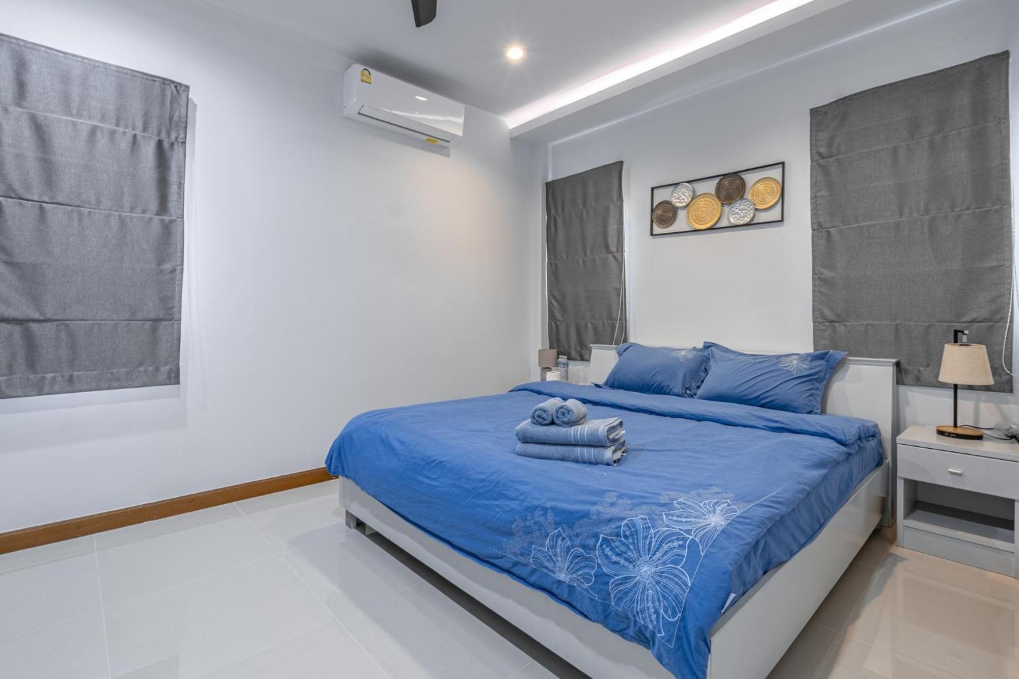 Sunflower Pool Pattya Villa