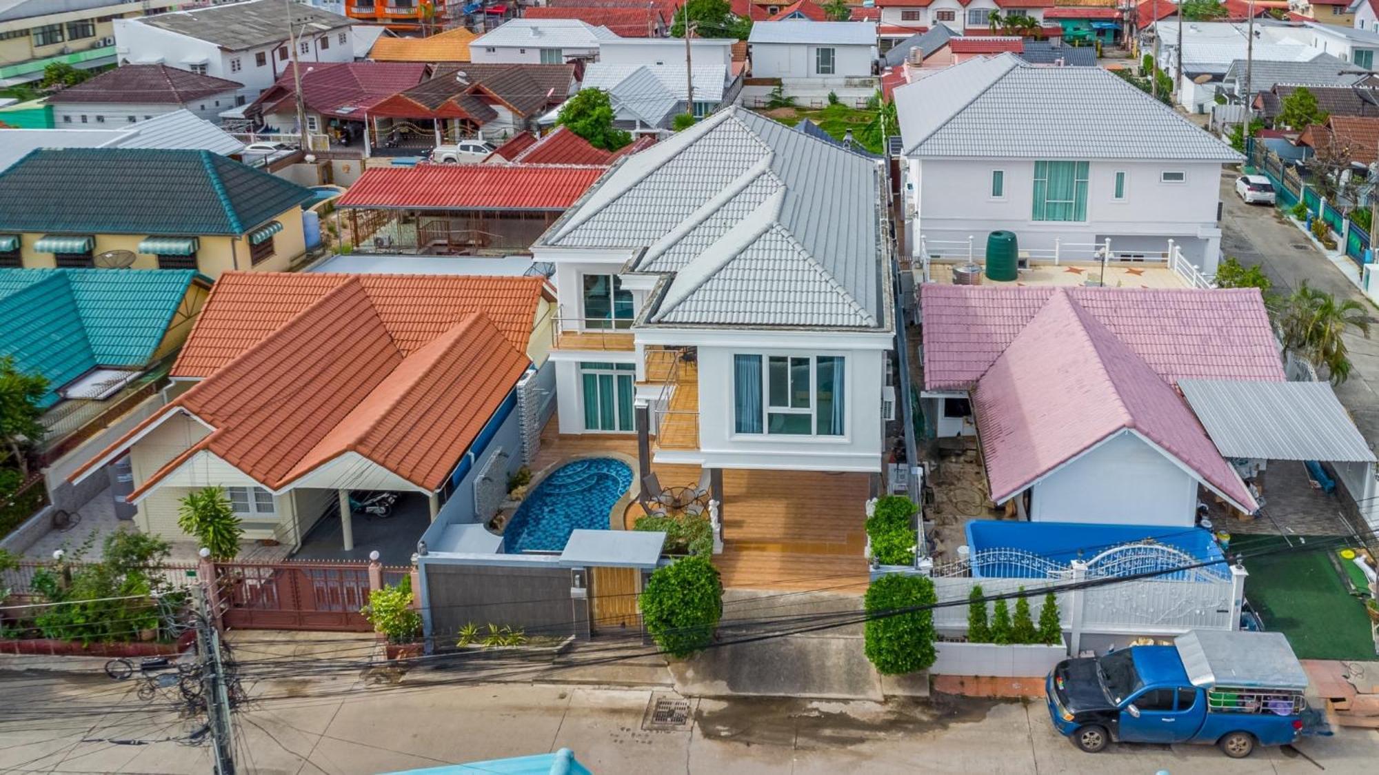 Villa Sunflower Pool Pattya